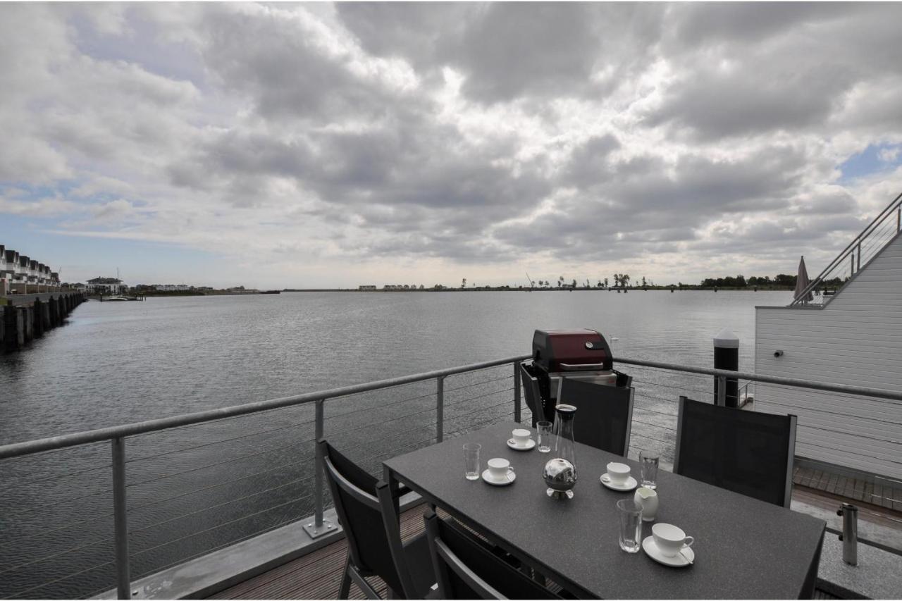 Schwimmendes Haus Hausboot Vila Olpenitz Exterior foto